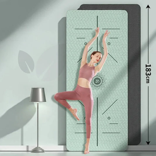 Tapis de yoga écologique vert avec lignes d'alignement pour une pratique facile